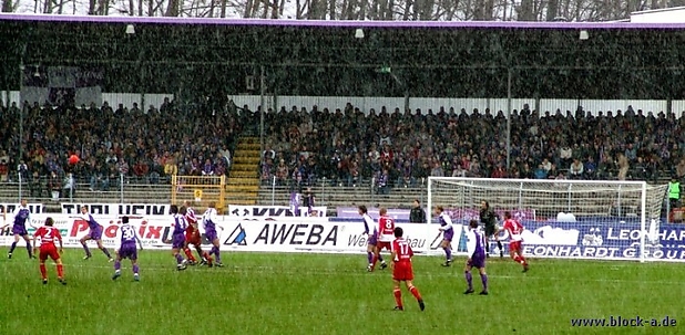 09 Ede